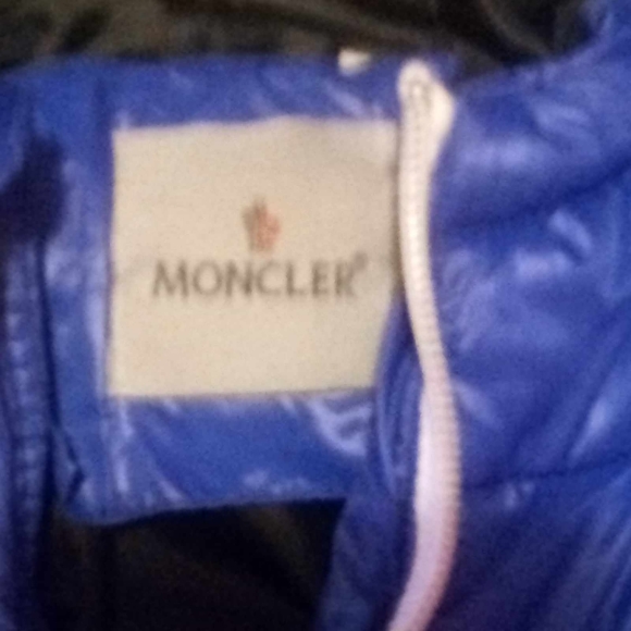 Red White and Blue Large Men's Moncler Jacket - Picture 2 of 16